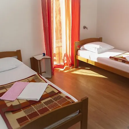 Guest house Pansion Danijel *